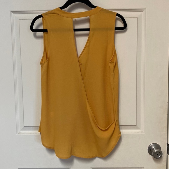 Lush tank top - Picture 2 of 4